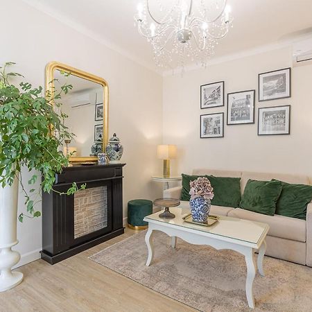 Crys: Apartments, Holiday, Business, Verde فيرونا المظهر الخارجي الصورة