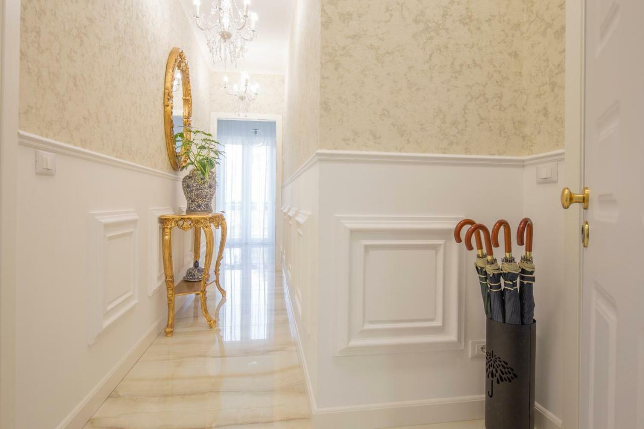 Crys: Apartments, Holiday, Business, Verde فيرونا المظهر الخارجي الصورة