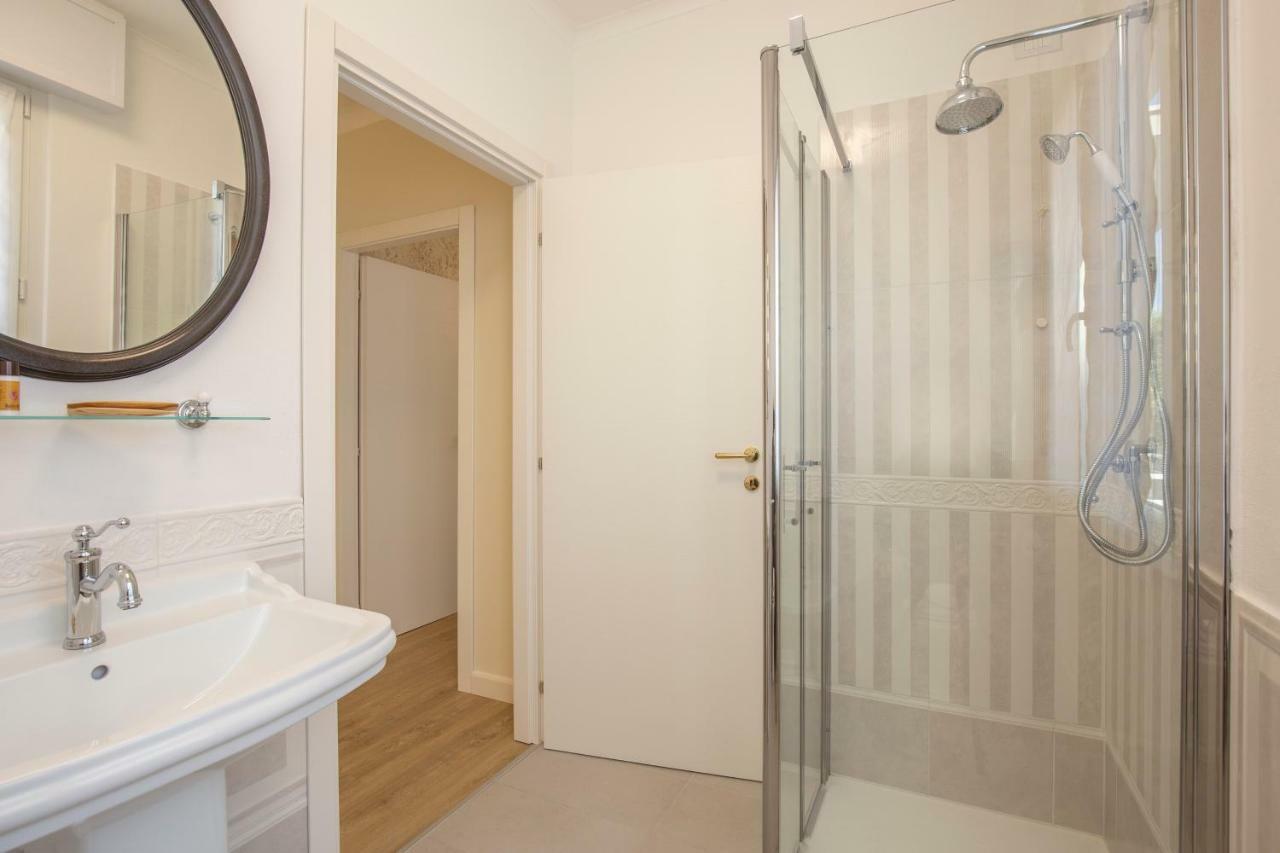 Crys: Apartments, Holiday, Business, Verde فيرونا المظهر الخارجي الصورة