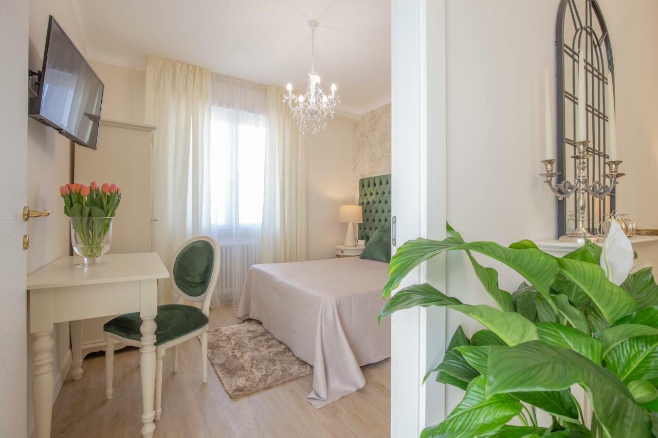 Crys: Apartments, Holiday, Business, Verde فيرونا المظهر الخارجي الصورة